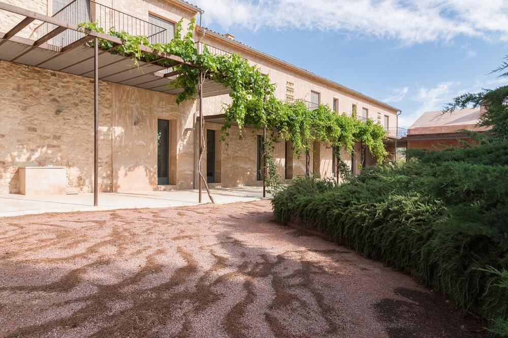 Hotel Spa La Romana, The Originals Relais Экстерьер фото