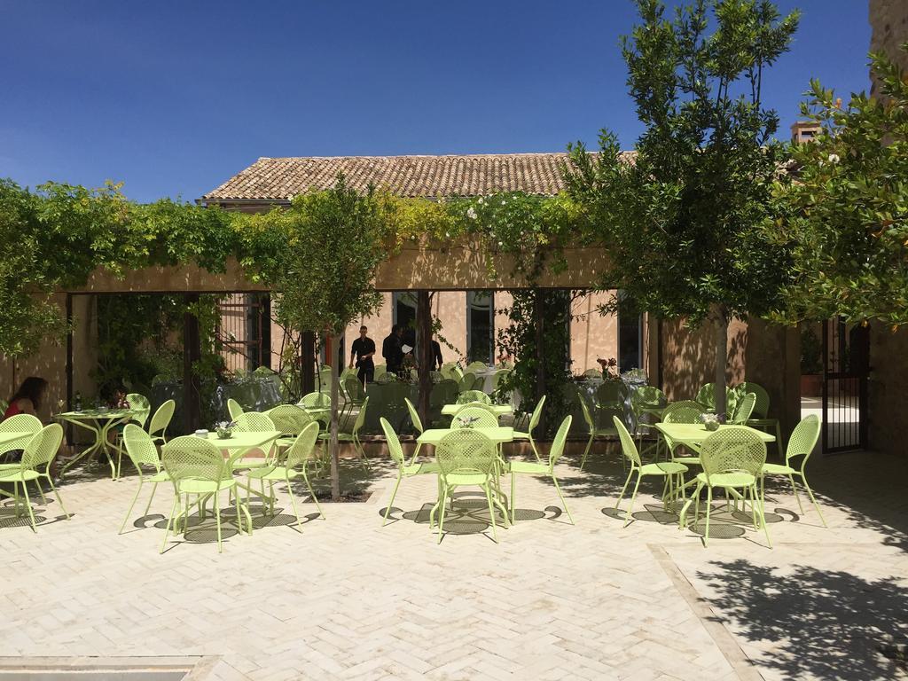 Hotel Spa La Romana, The Originals Relais Экстерьер фото